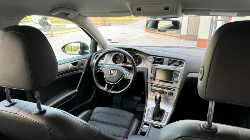 VW Golf 2.0 TDI 150 k.с., снимка 14 - Автомобили и джипове - 47480769