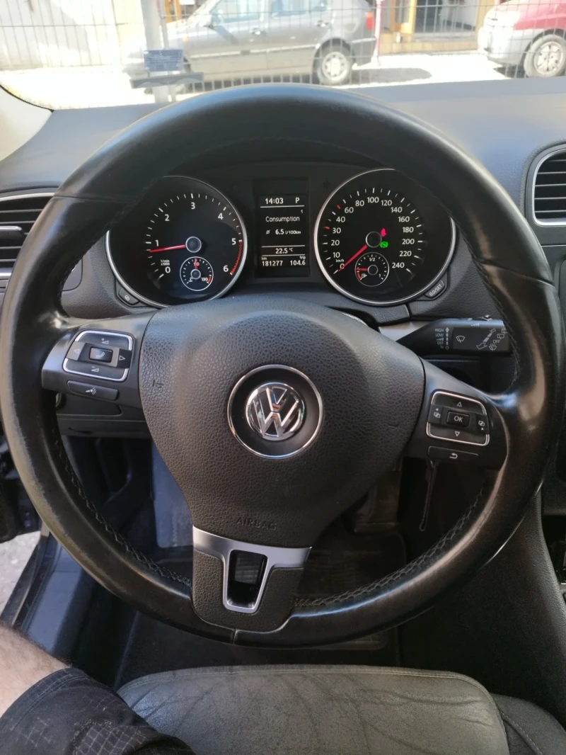 VW Golf TDI, снимка 10 - Автомобили и джипове - 47454397