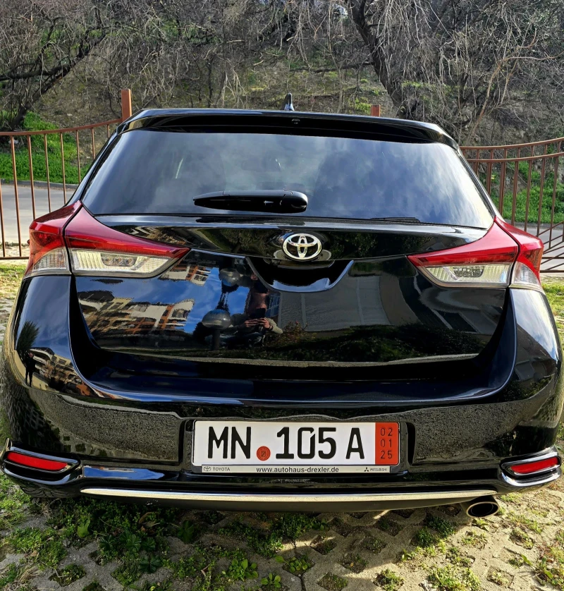 Toyota Auris 1.2 Бензин 91 000 КМ!, снимка 4 - Автомобили и джипове - 48601185