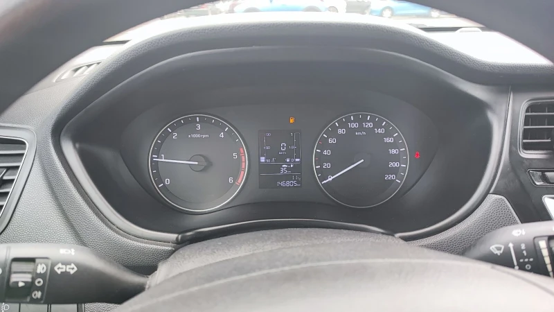 Hyundai I20 1.1 CRDI EURO 6, снимка 9 - Автомобили и джипове - 49792929