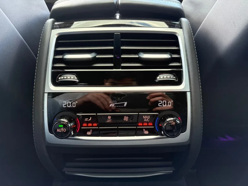 BMW 730 xD M Sport+ Laser+ H-K Sound, снимка 10 - Автомобили и джипове - 52116972