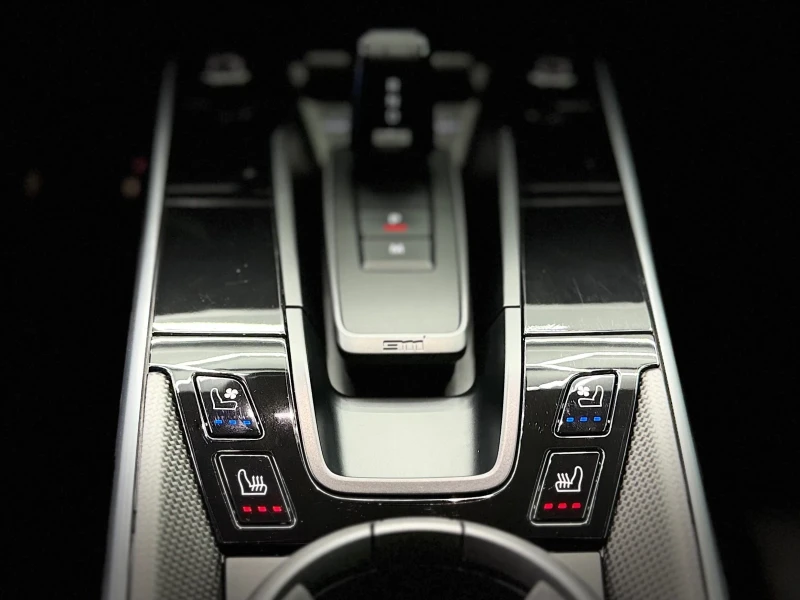 Porsche 911 Porsche Approved / TurboS / 992 / Lift / Burmester, снимка 14 - Автомобили и джипове - 52940976