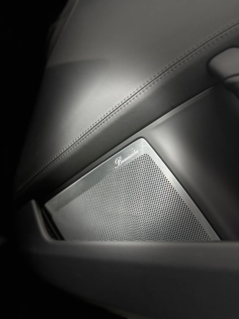 Porsche 911 Porsche Approved / TurboS / 992 / Lift / Burmester, снимка 17 - Автомобили и джипове - 52940976