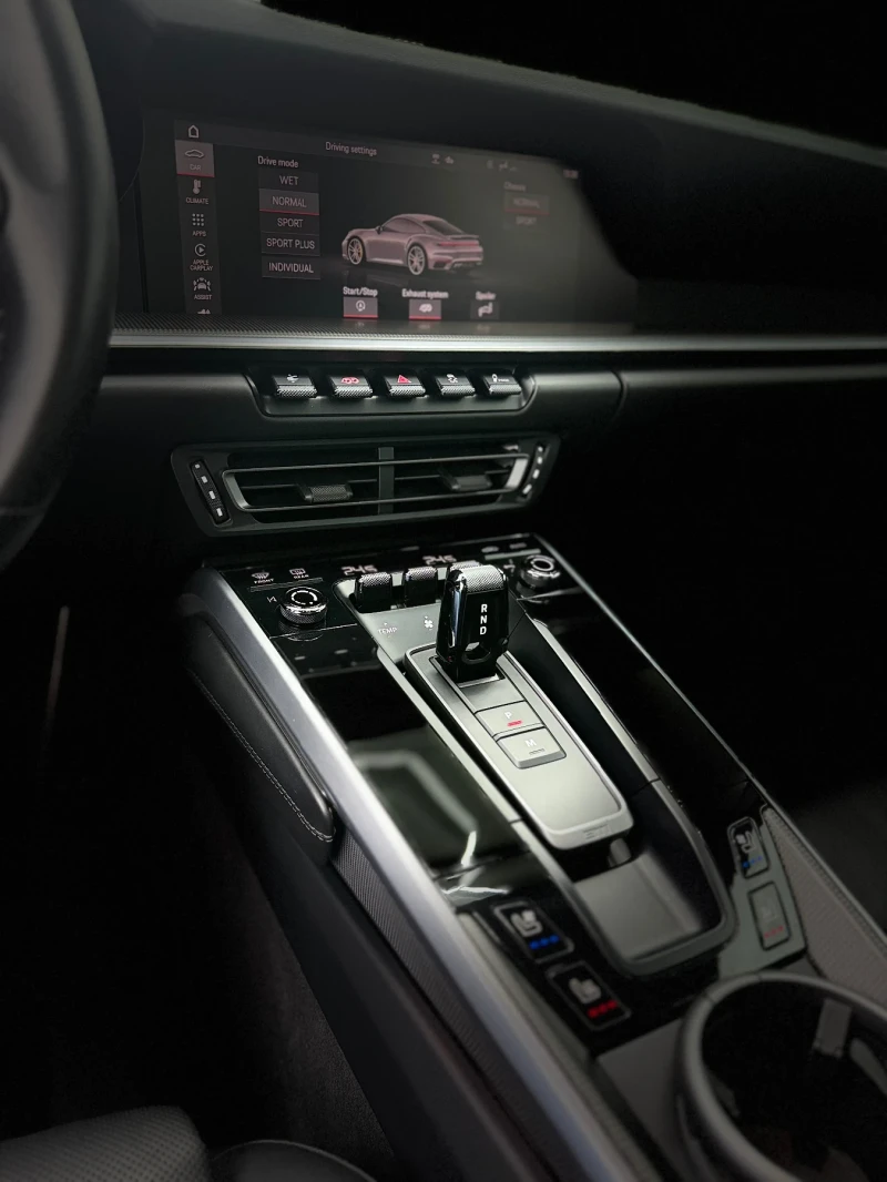 Porsche 911 Porsche Approved / TurboS / 992 / Lift / Burmester, снимка 13 - Автомобили и джипове - 52940976