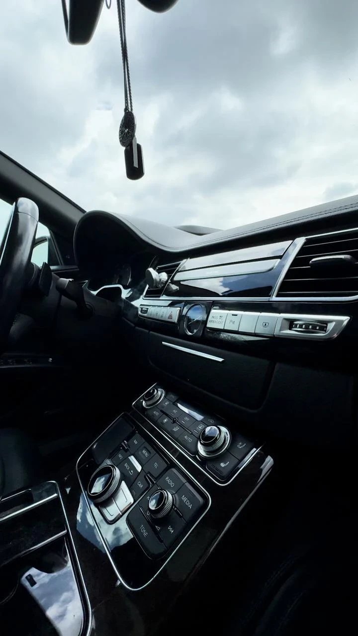 Audi A8 S8, снимка 10 - Автомобили и джипове - 54865438