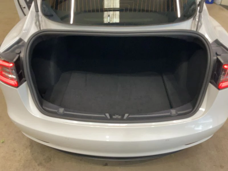 Tesla Model 3 Standart Range, снимка 10 - Автомобили и джипове - 54916271