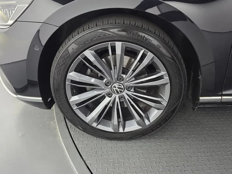 VW Passat 2.0 TDI 4MOTION PRESTIGE, снимка 5 - Автомобили и джипове - 55001217