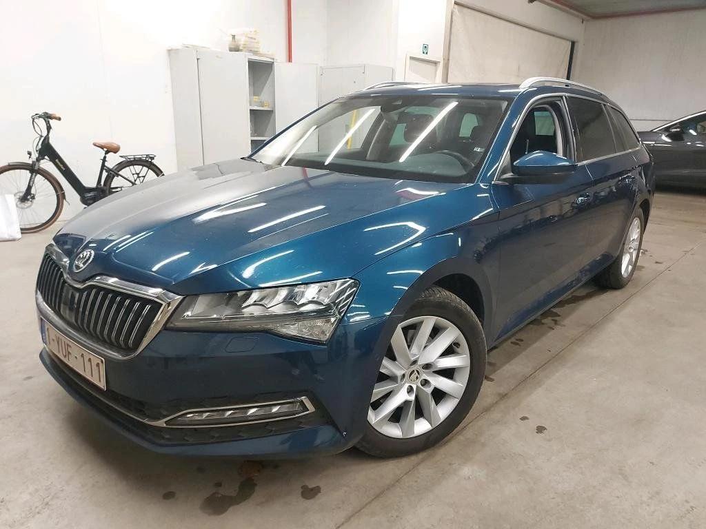 Skoda Superb, снимка 1
