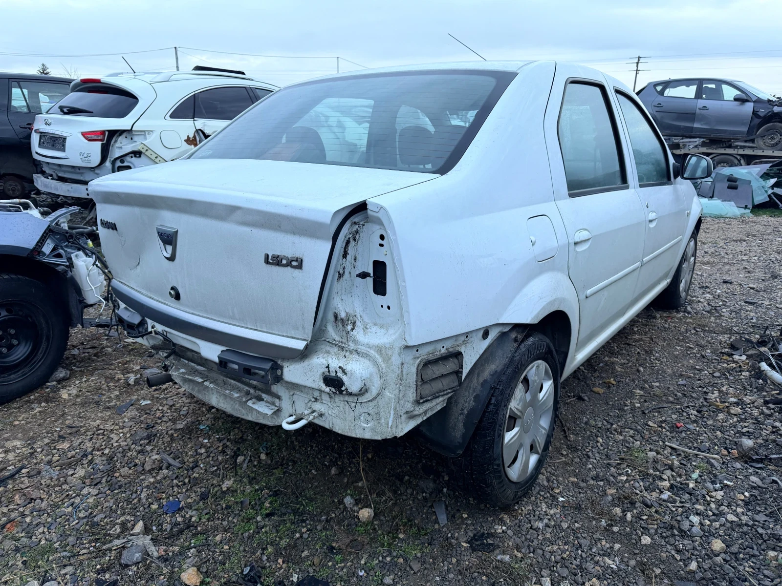 Dacia Logan 1.5DCI - изображение 4