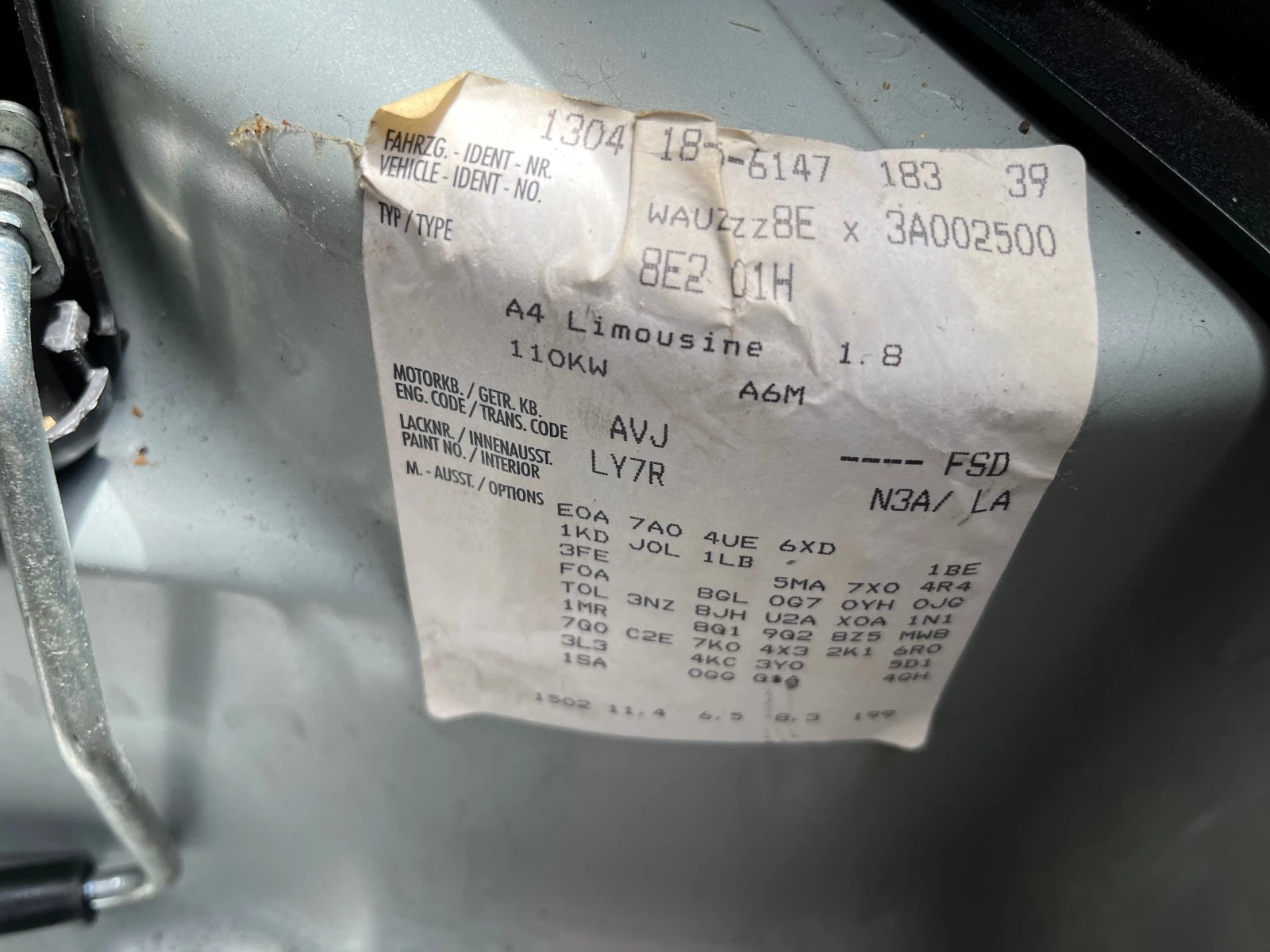 Audi A4 1.8� AVJ ������� | Mobile.bg � ����������� 16