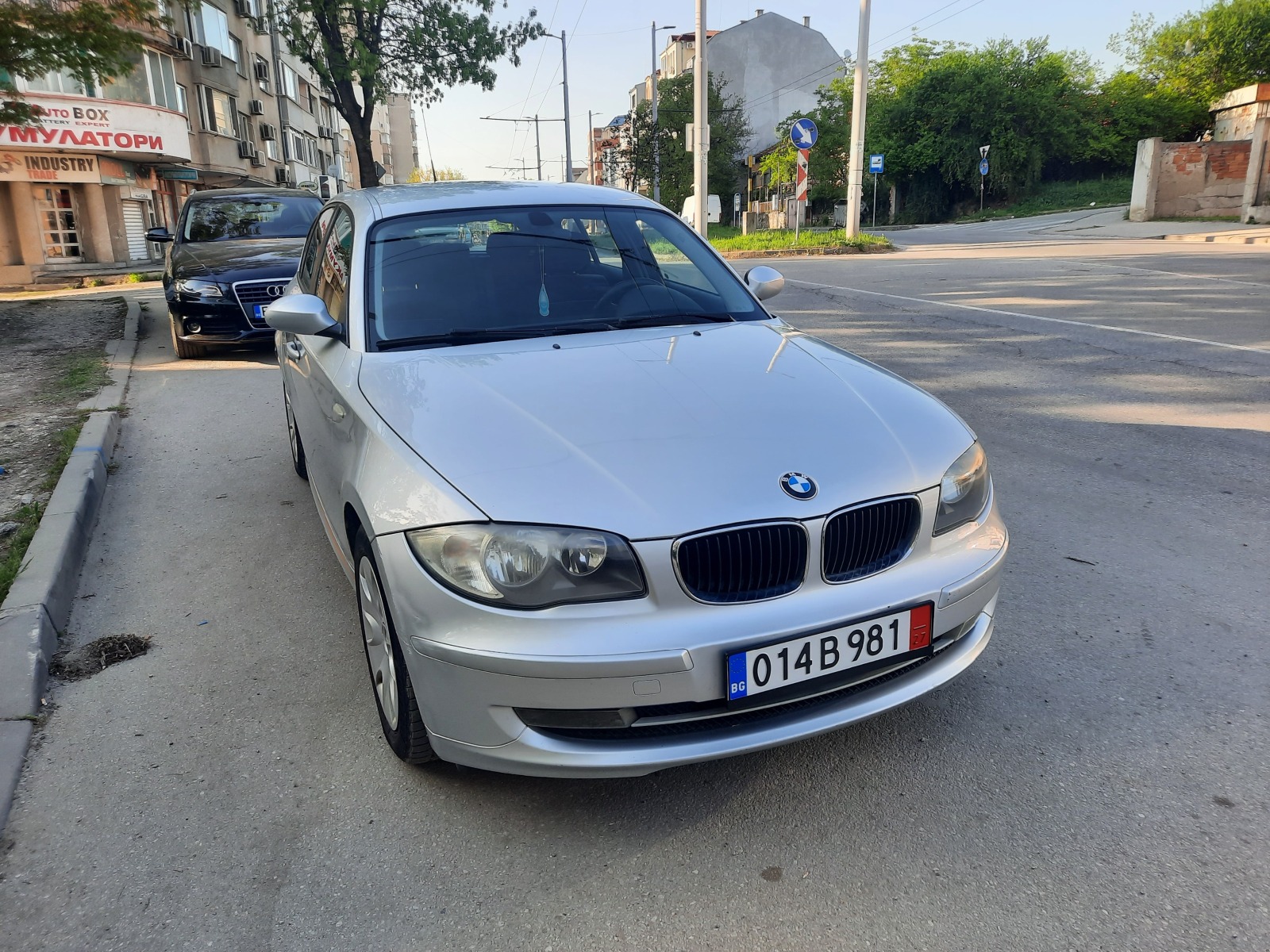 BMW 120 2.0d - изображение 1