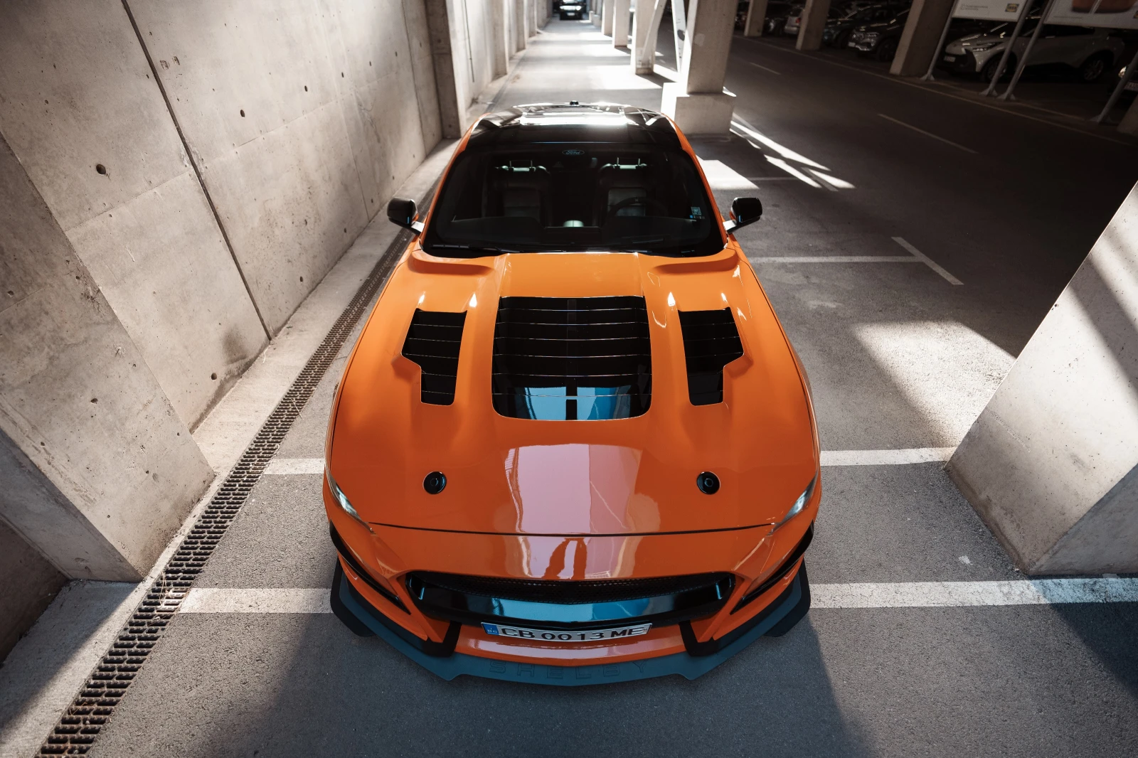 Ford Mustang GT 5.0 V8 Premium Shelby GT500 Pack - изображение 3