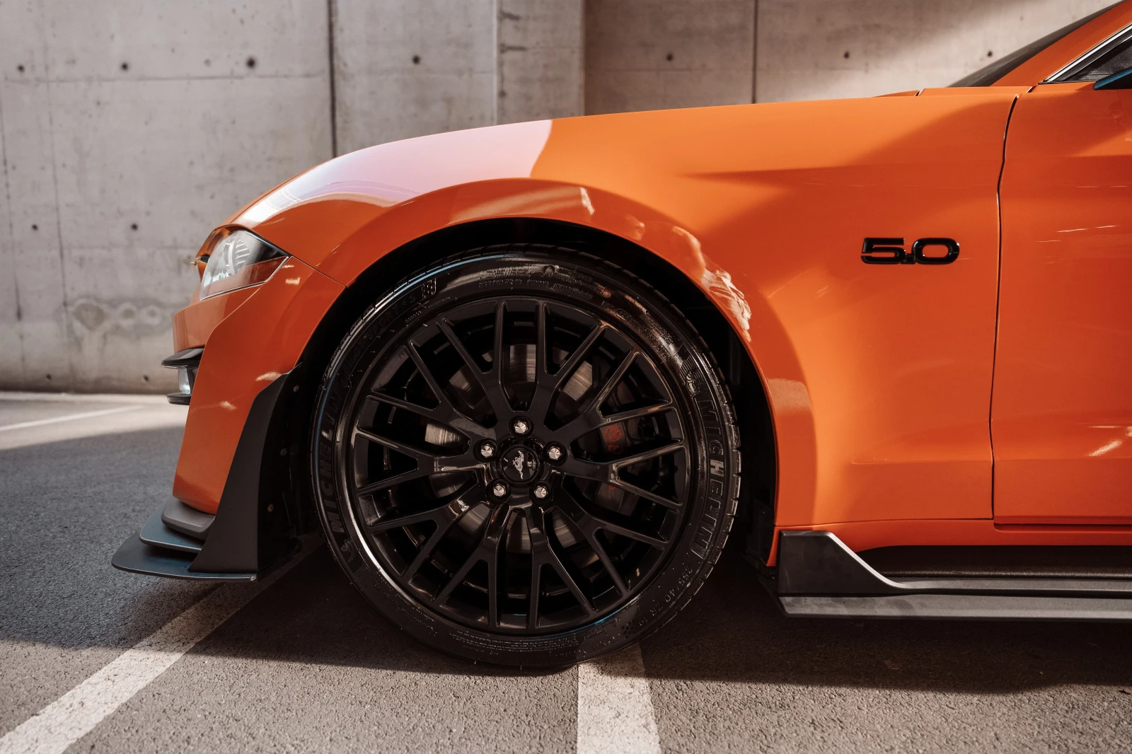 Ford Mustang GT 5.0 V8 Premium Shelby GT500 Pack - изображение 8