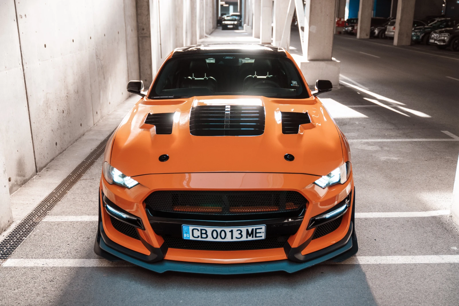 Ford Mustang GT 5.0 V8 Premium Shelby GT500 Pack - изображение 6