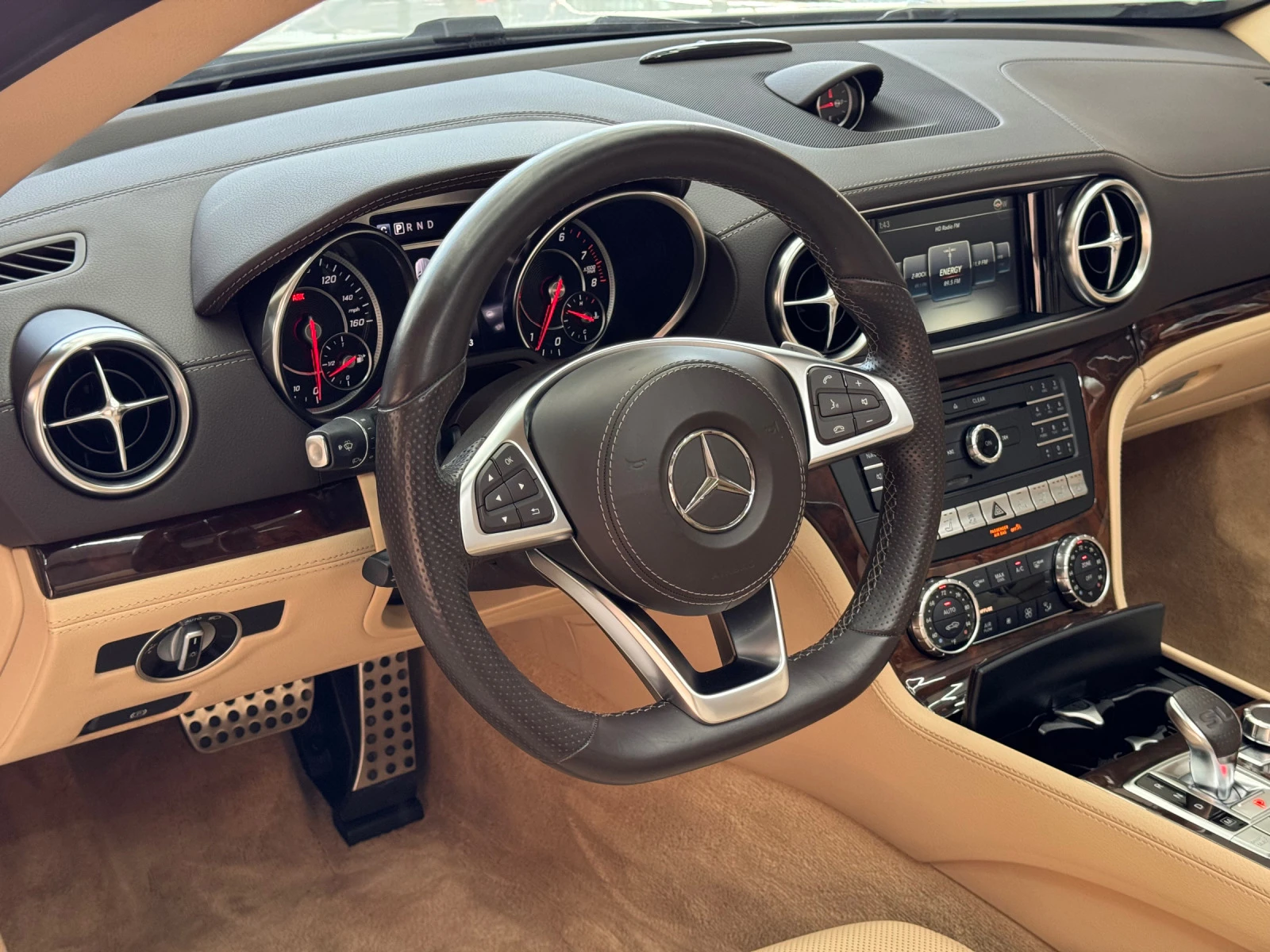 Mercedes-Benz SL 450* AMG* HARMAN/KARDON* CAMERA* DISTRONIC* KEYLES - изображение 9