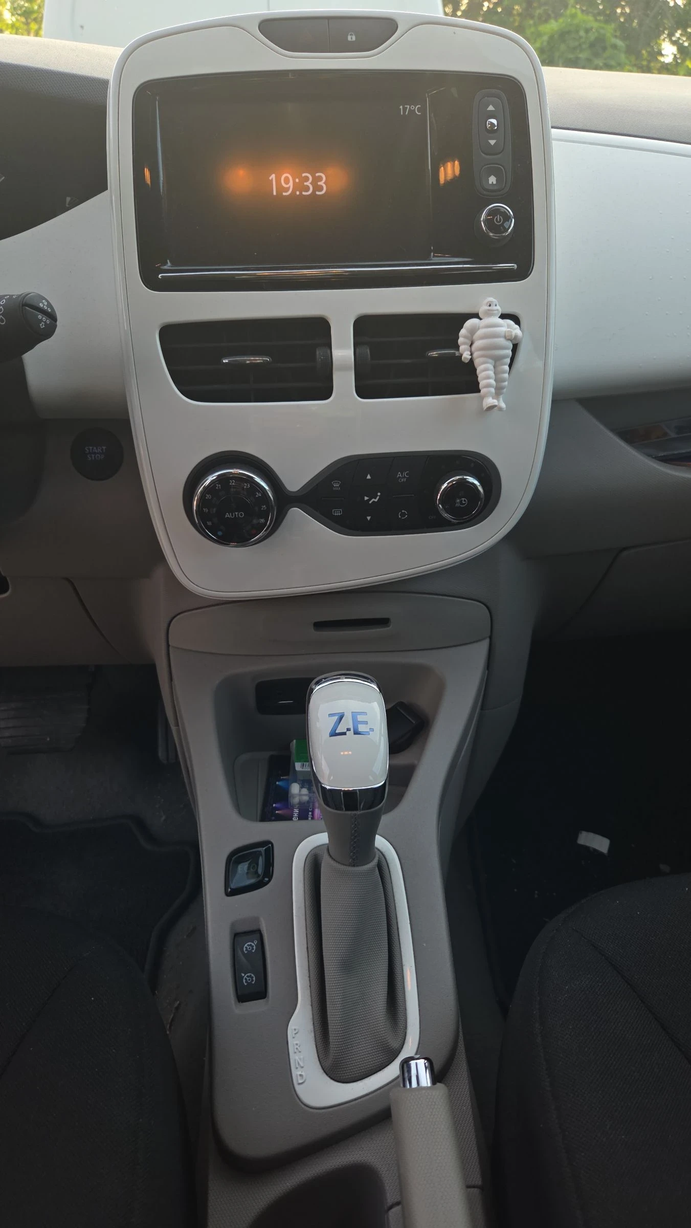 Renault Zoe 41kw  | Mobile.bg — изображение 16