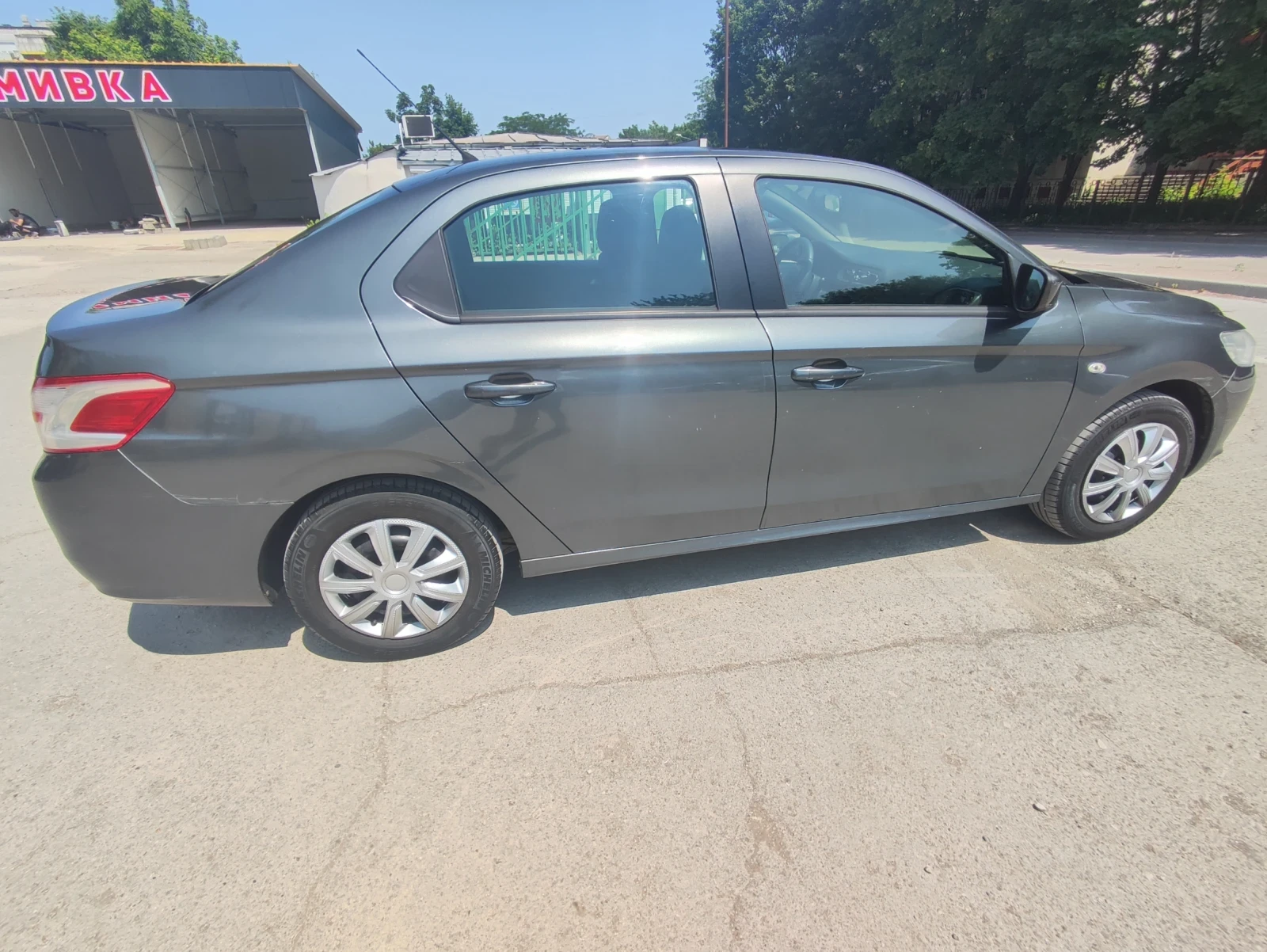 Peugeot 301 1600 газ - изображение 6