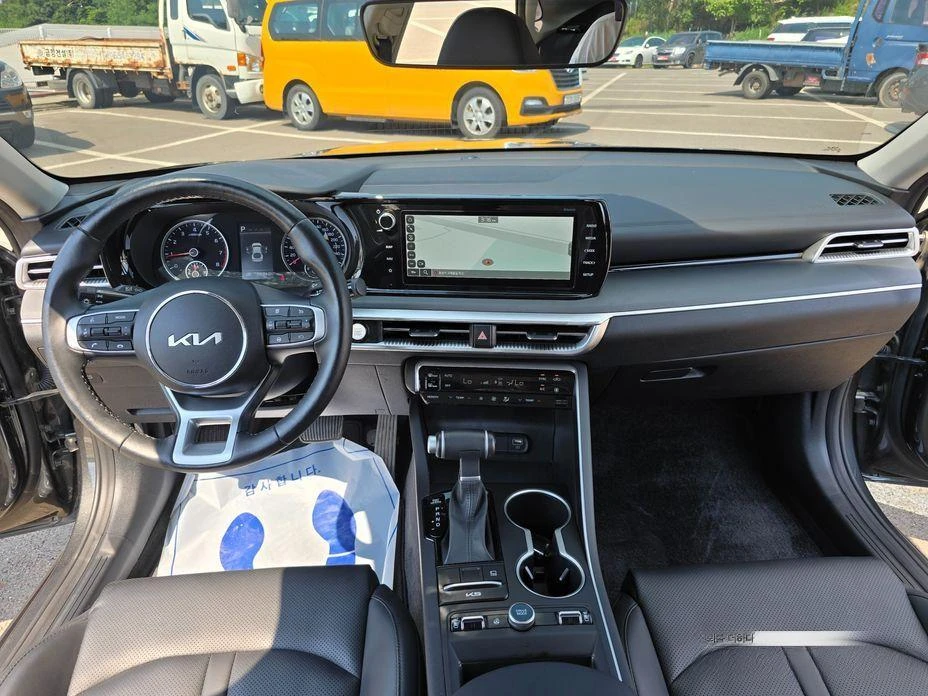 Kia K5 2.0 LPG Trendy * НАЙ-ДОБРА ЦЕНА В БЪЛГАРИЯ*  - изображение 8