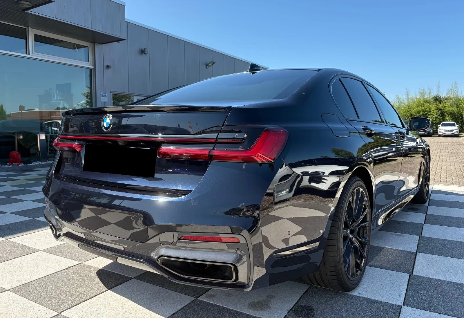 BMW 730 xD M Sport+ Laser+ H-K Sound - изображение 2