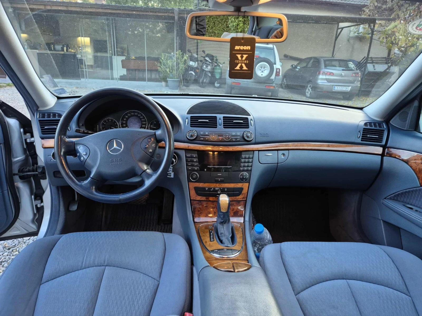 Mercedes-Benz E 270  - изображение 7