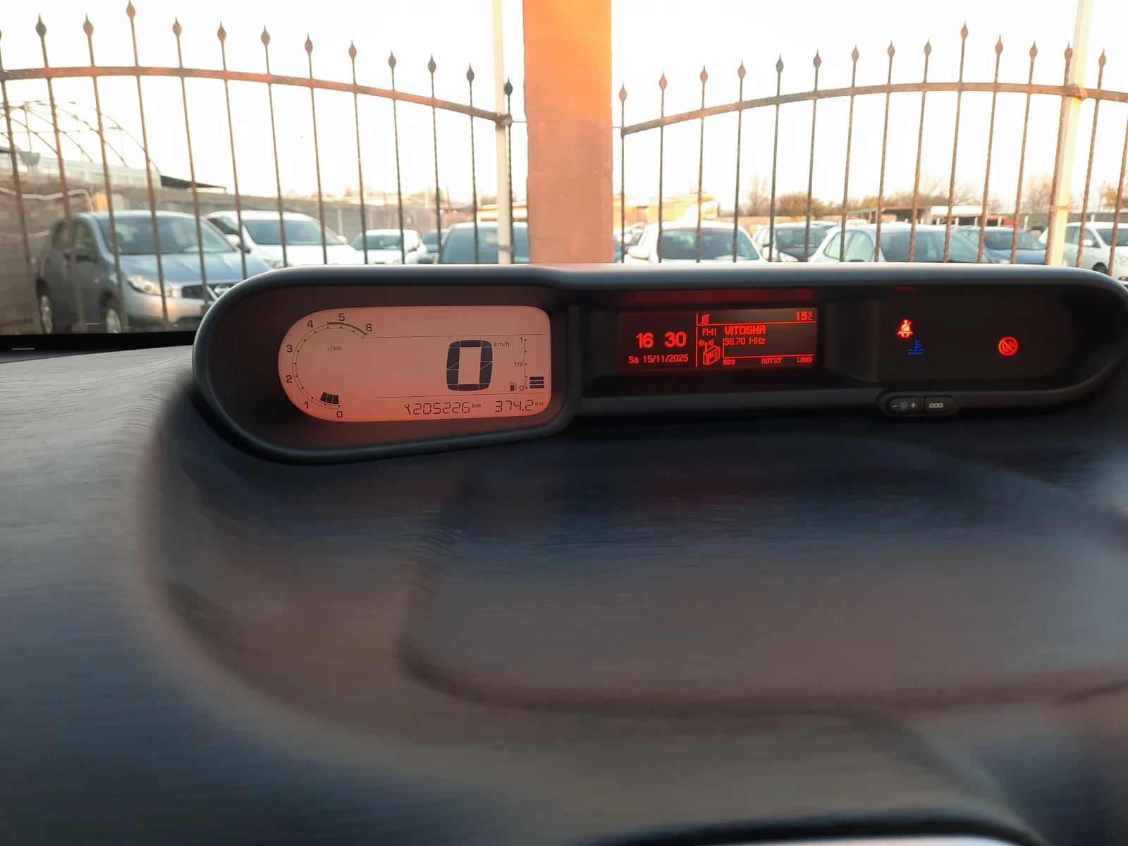 Citroen C3 Picasso 1.6eHDI | Mobile.bg   13