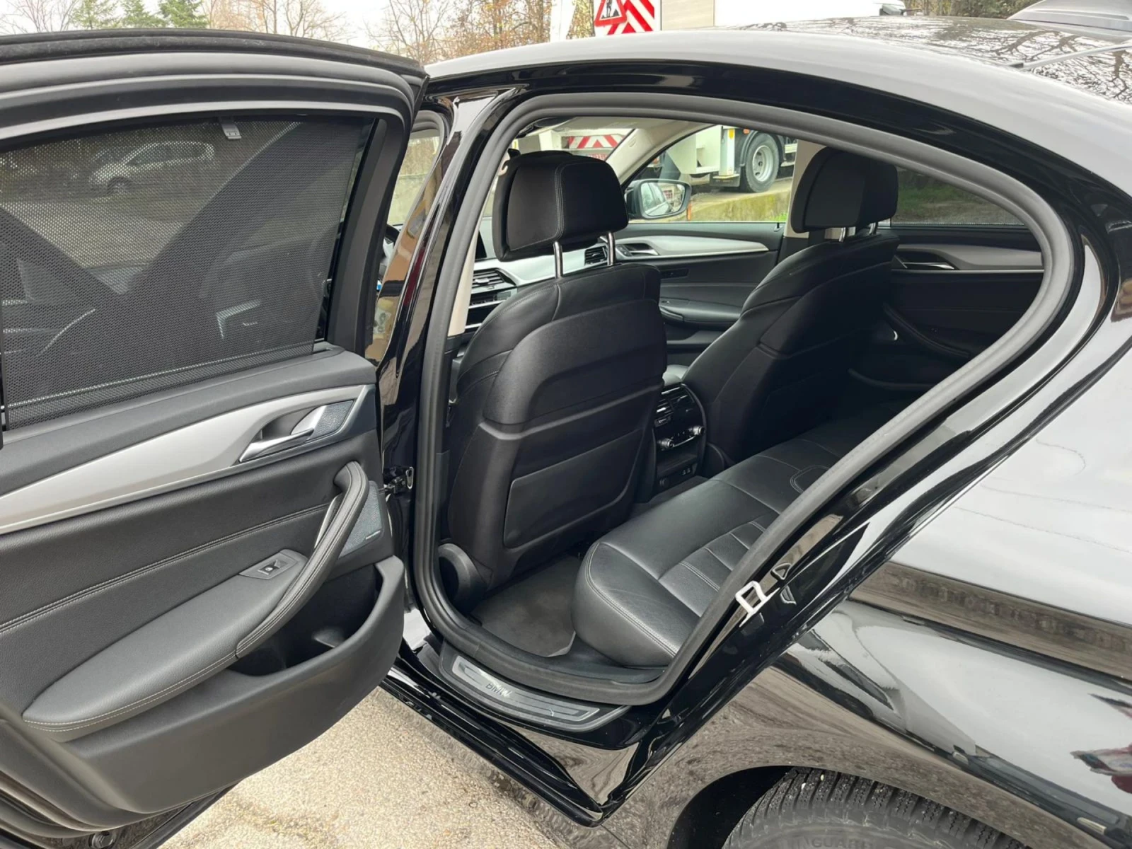 BMW 530E X drive, PLUG-IN, FULL | Mobile.bg � ����������� 12