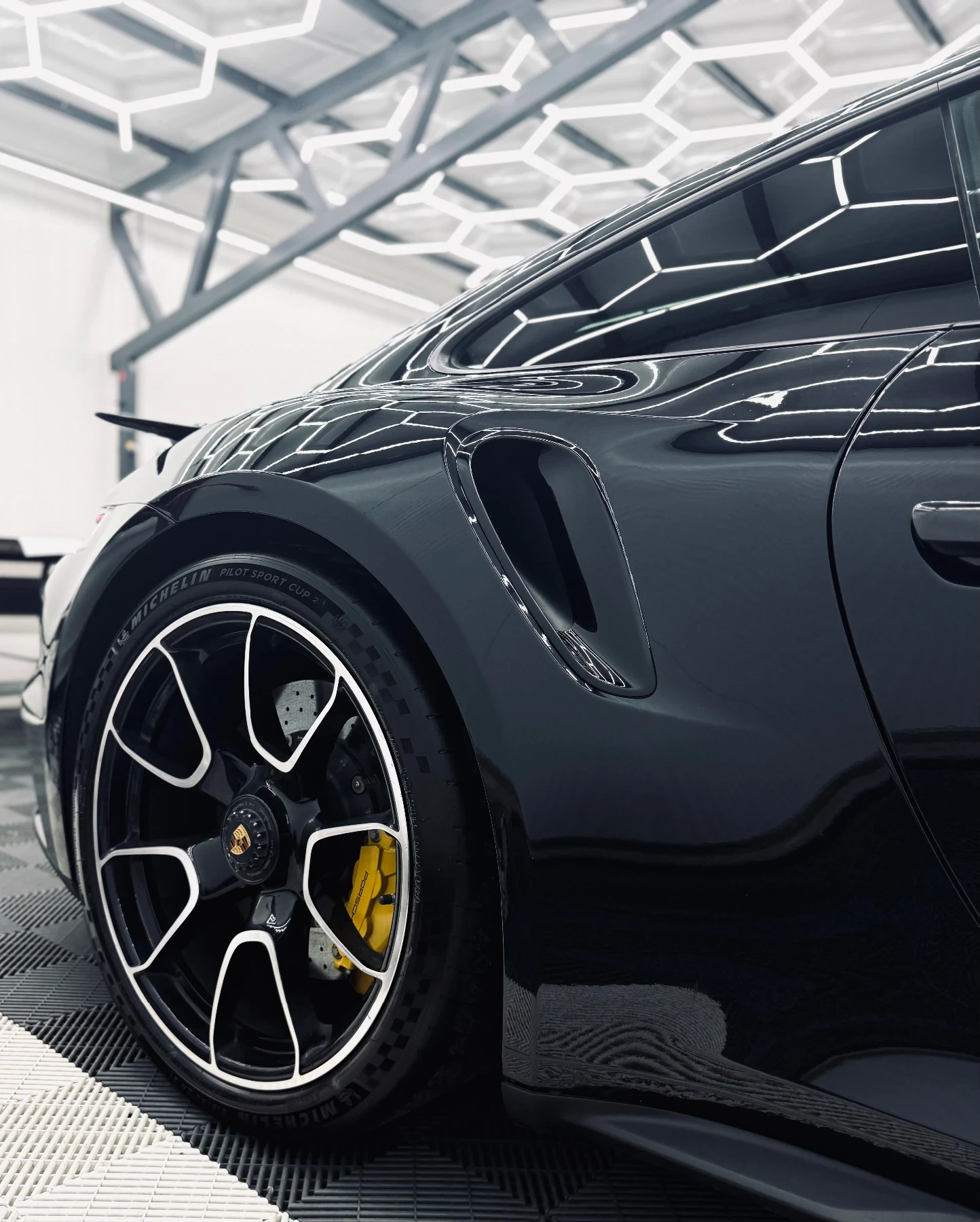 Porsche 911 Porsche Approved / TurboS / 992 / Lift / Burmester - изображение 6