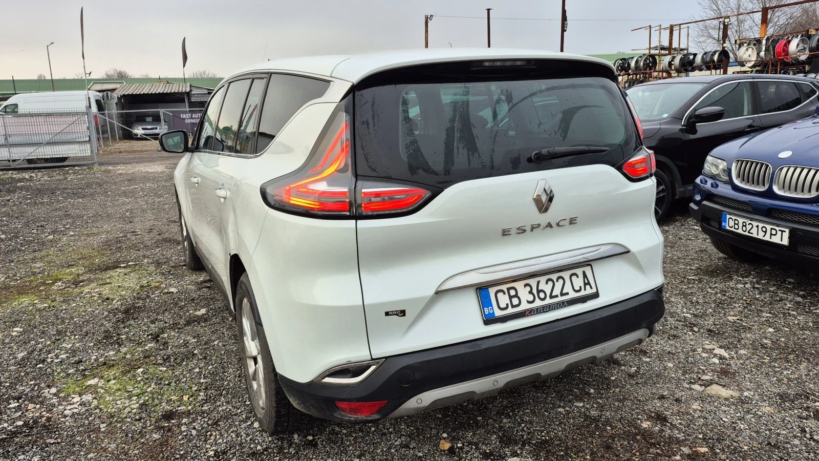 Renault Espace 1.6 DCI * 7 местен* Full* Автомат* Лизинг * Бартер - изображение 4