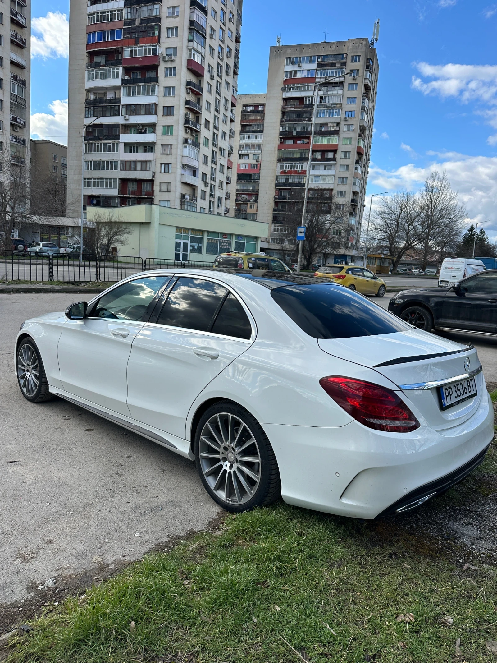 Mercedes-Benz C 220 AMG LINE - изображение 4
