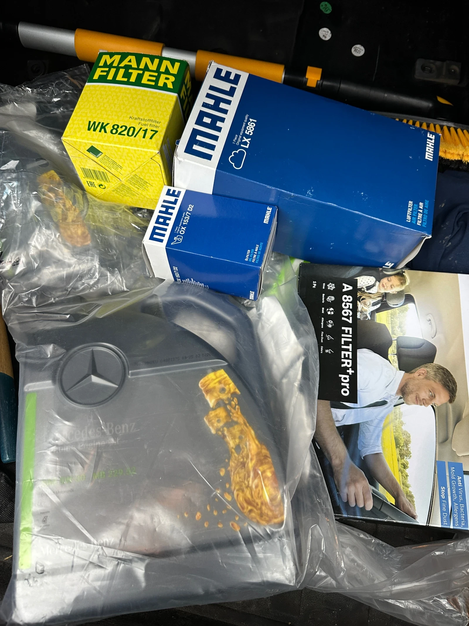 Mercedes-Benz C 220 AMG LINE, снимка 15 - Автомобили и джипове - 53760745