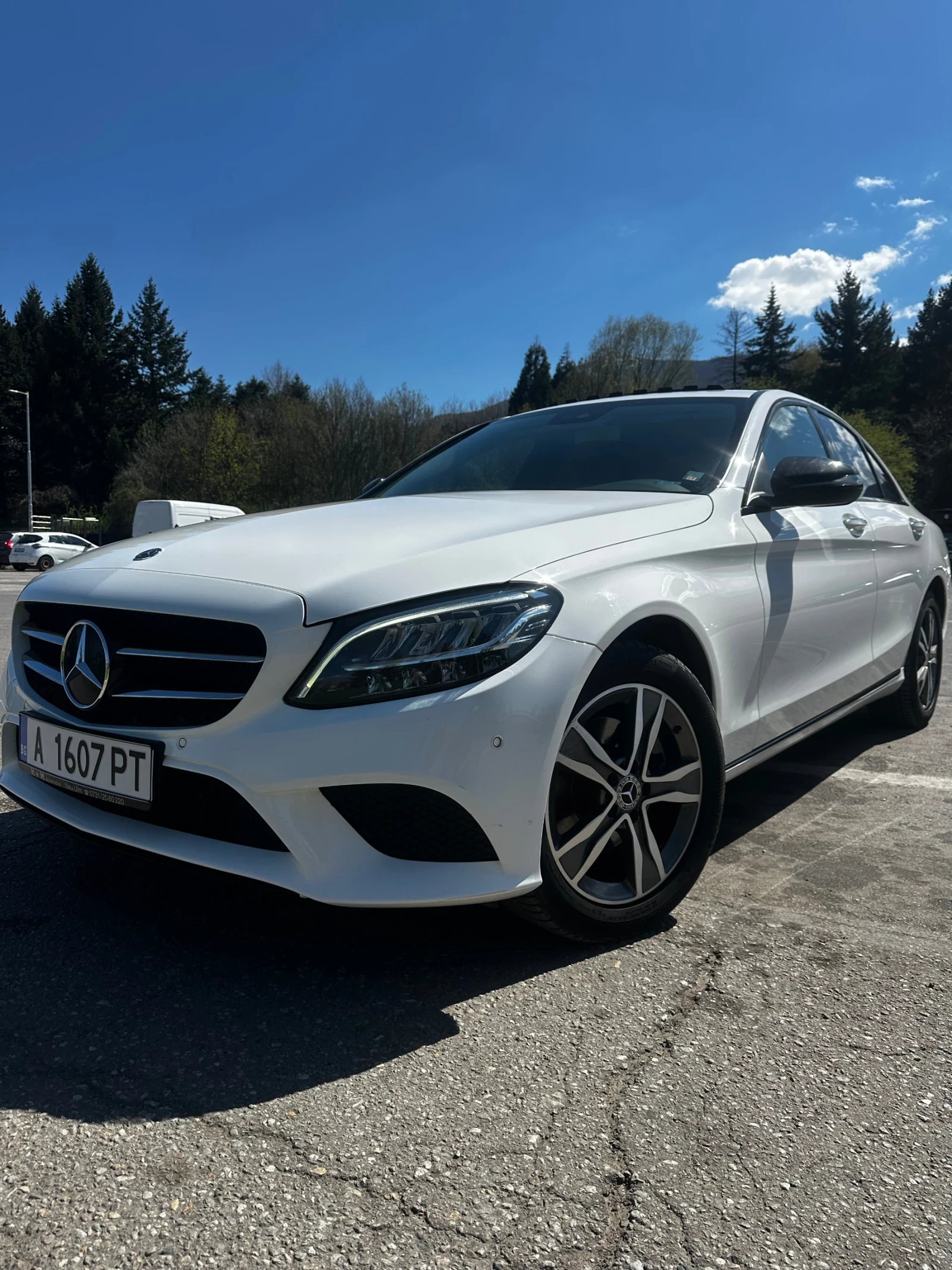 Mercedes-Benz C 220 4 matic, снимка 2 - Автомобили и джипове - 54417956