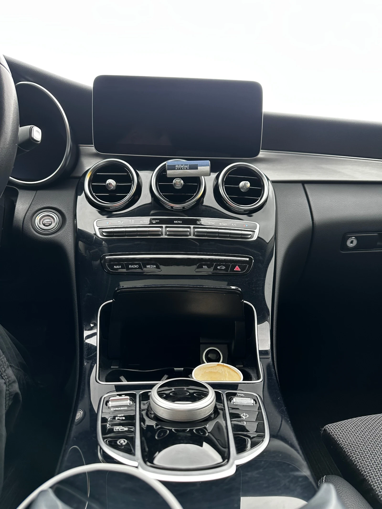 Mercedes-Benz C 220 4 matic, снимка 15 - Автомобили и джипове - 53966008