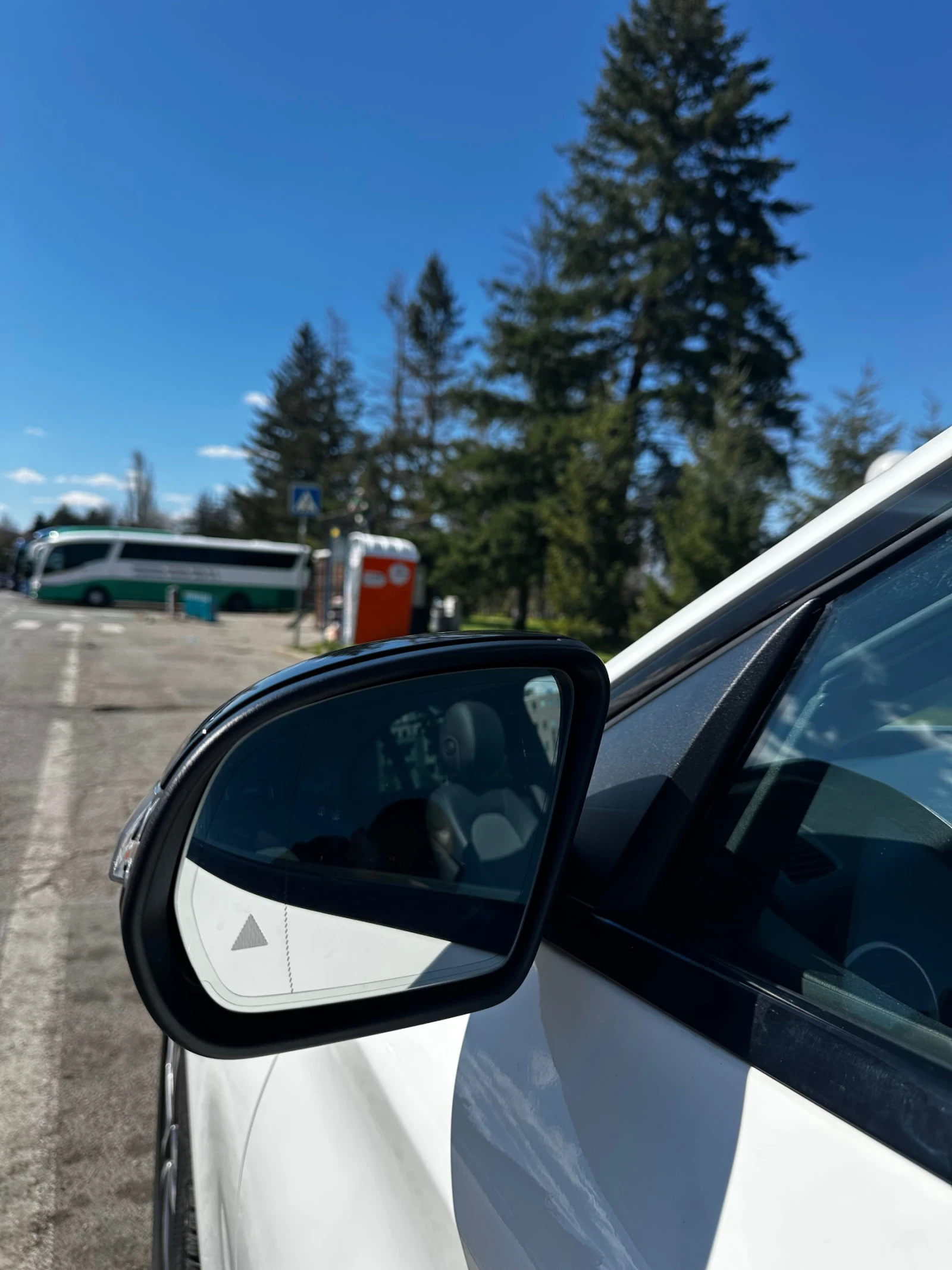 Mercedes-Benz C 220 4 matic, снимка 8 - Автомобили и джипове - 54417956