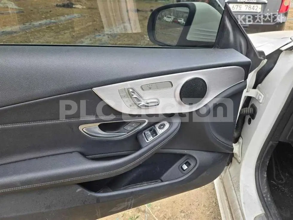 Mercedes-Benz C 200 AMG PKG| HUD| DISTRONIC| LANE ASSIST | Mobile.bg � ����������� 12