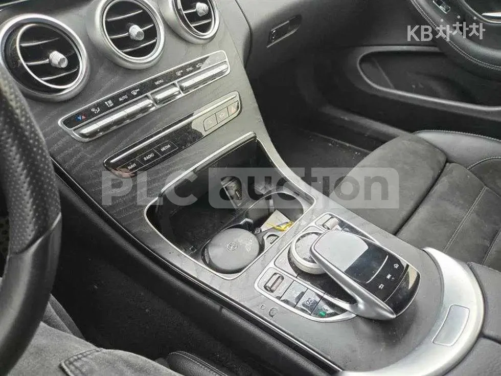 Mercedes-Benz C 200 AMG PKG| HUD| DISTRONIC| LANE ASSIST | Mobile.bg � ����������� 11