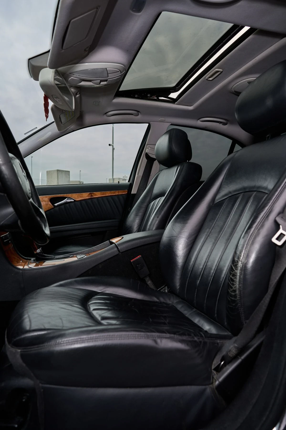 Mercedes-Benz E 280 Facelift , снимка 8 - Автомобили и джипове - 54083176