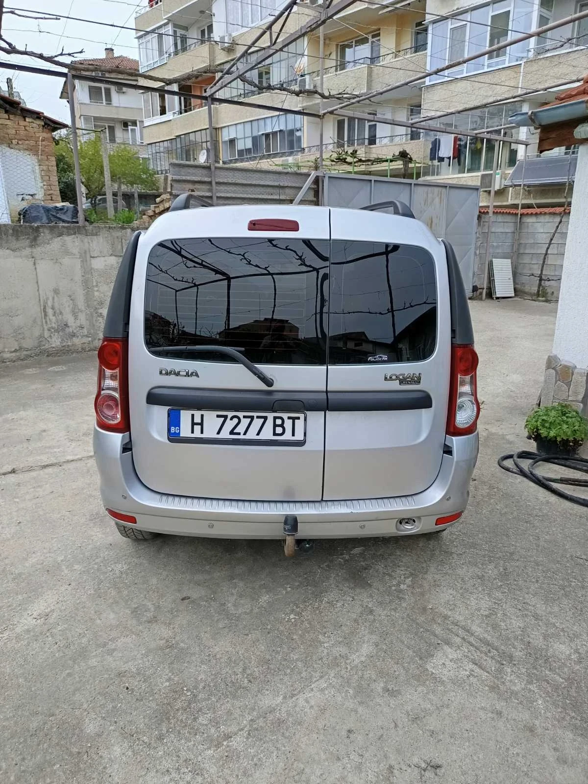 Dacia Logan, снимка 2 - Автомобили и джипове - 54237929