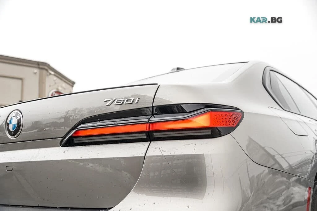 BMW 760 * NIGHT  VISION  * HeadUp * 360 * (ЦЕНА ДО БГ), снимка 7 - Автомобили и джипове - 54838247