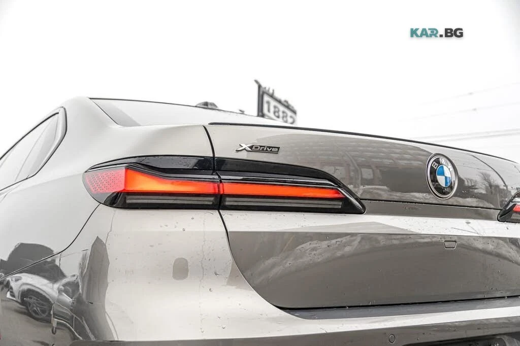 BMW 760 * NIGHT  VISION  * HeadUp * 360 * (ЦЕНА ДО БГ), снимка 8 - Автомобили и джипове - 54838247