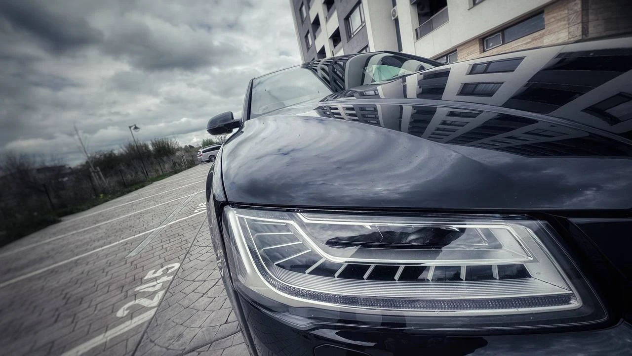 Audi A8 S8, снимка 16 - Автомобили и джипове - 54865438