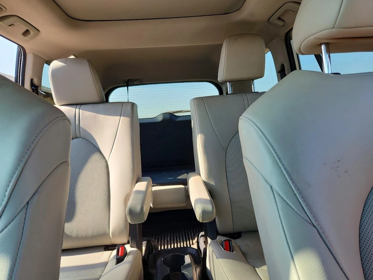 Toyota Grand Highlander 2.4l Xle | Mobile.bg � ����������� 10