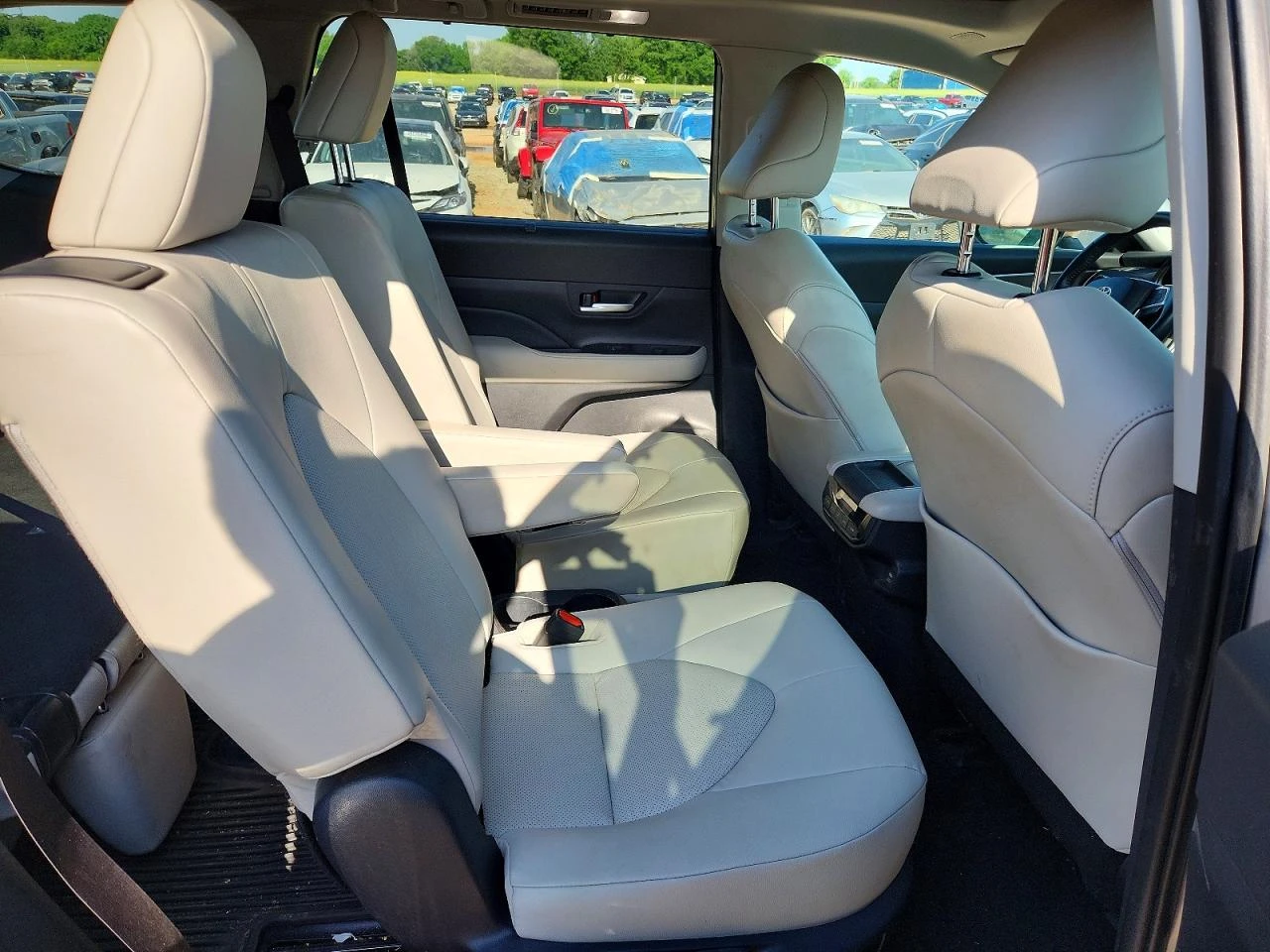 Toyota Grand Highlander 2.4l Xle | Mobile.bg � ����������� 11