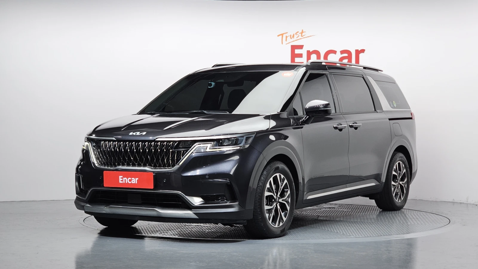 Kia Carnival ЕЛ. БАГАЖНИК* ПОДГРЕВ ВОЛАН* КРАЙНА ЦЕНА