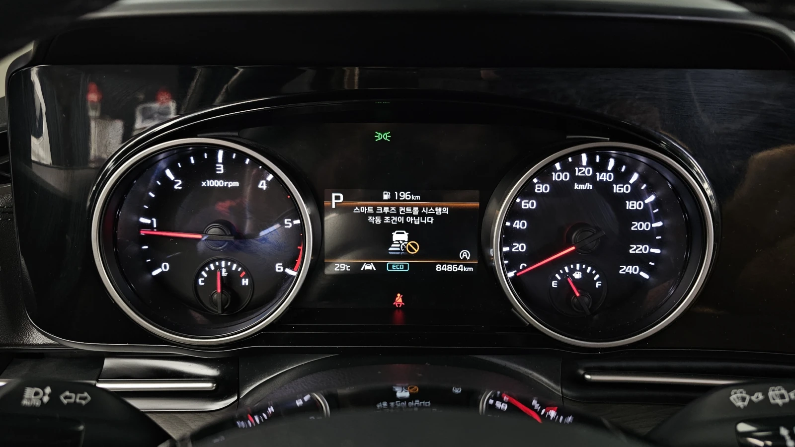 Kia Carnival ПОДГРЕВ ВОЛАН* КРАЙНА ЦЕНА, снимка 8 - Автомобили и джипове - 55463043