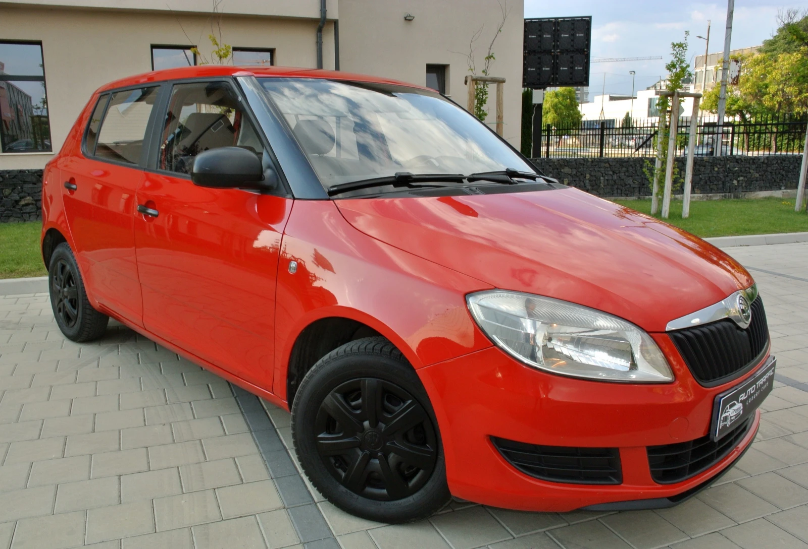 Skoda Fabia  РЕГИСТРИРАН * 1.2* КЛИМАТИК* ЕВРО 5В, снимка 3 - Автомобили и джипове - 55694124