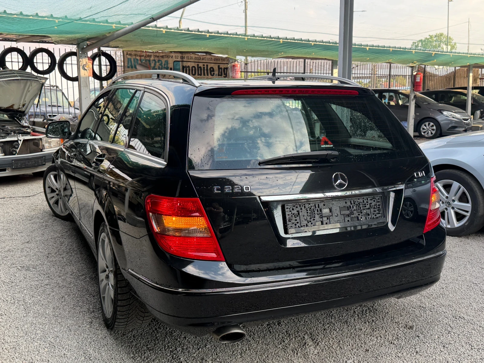 Mercedes-Benz C 220 2.2CDI 170К.С. 6SPEED НАВИГАЦИЯ КОЖЕН САЛОН УНИКАТ, снимка 17 - Автомобили и джипове - 55721191