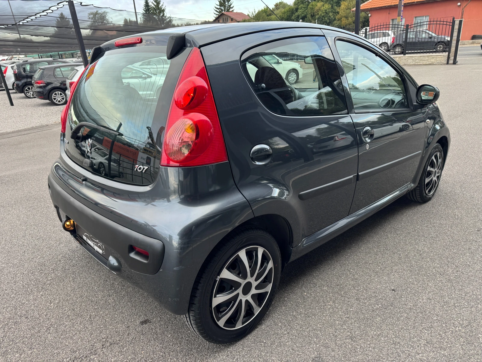 Peugeot 107 1.0I AUTOMATIC НОВ ВНОС , снимка 6 - Автомобили и джипове - 56188659