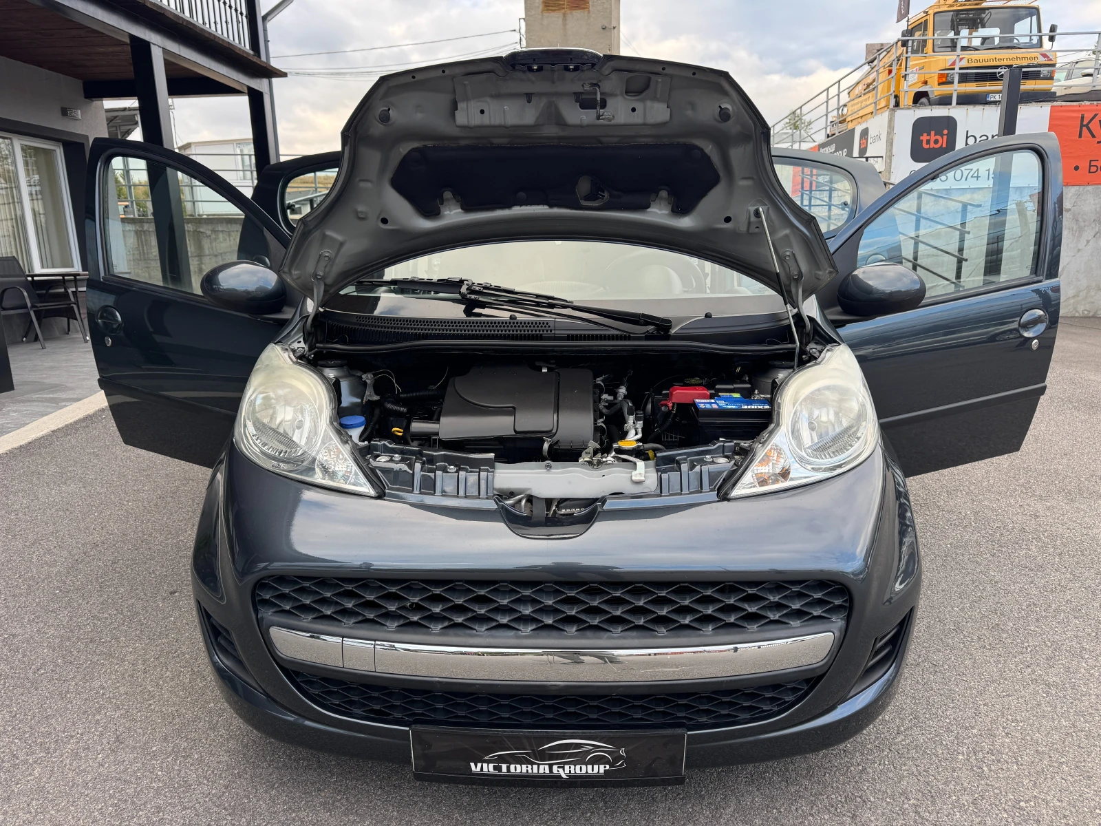 Peugeot 107 1.0I AUTOMATIC НОВ ВНОС , снимка 13 - Автомобили и джипове - 56188659
