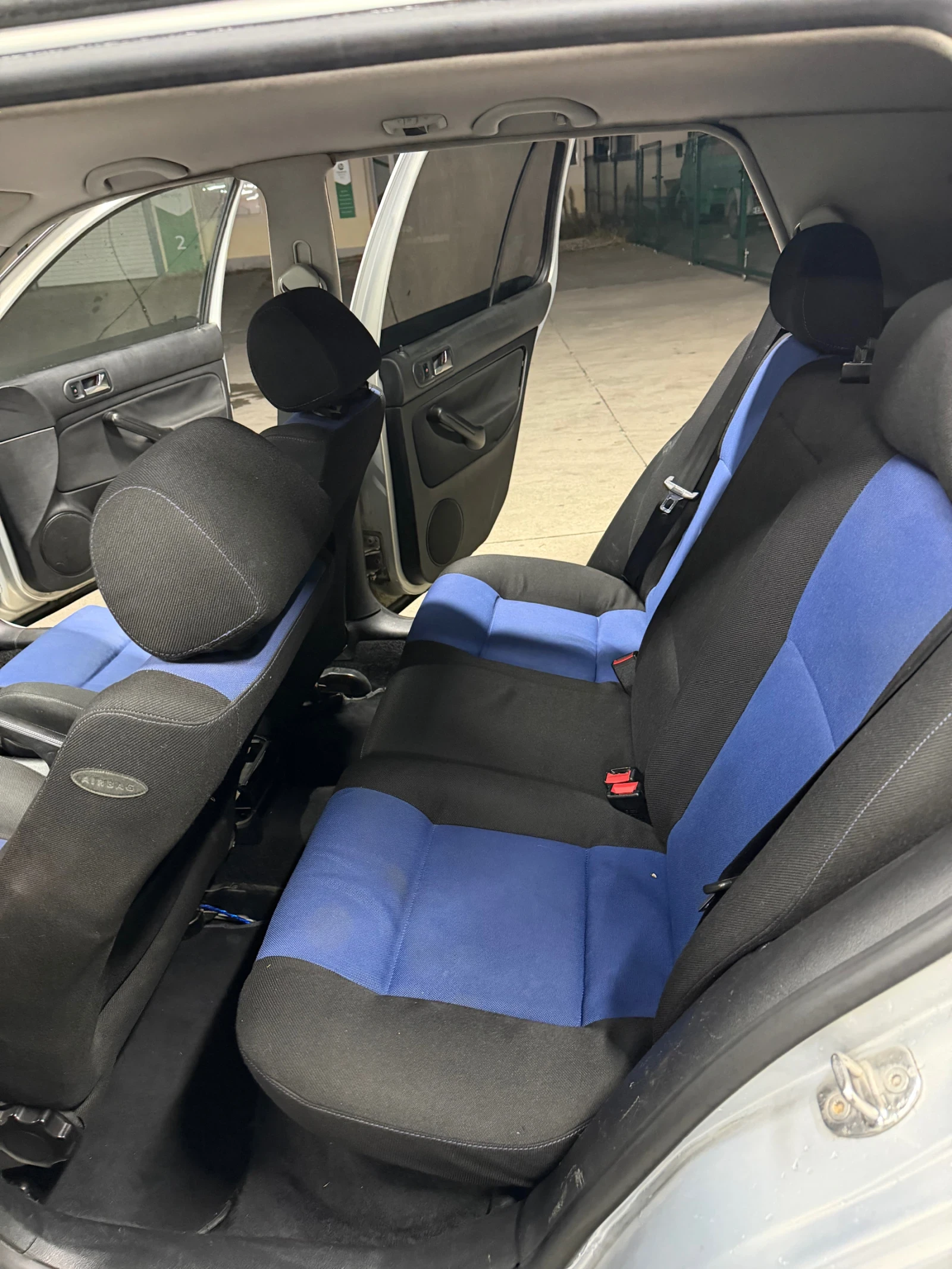 VW Golf 1.9TDI, снимка 9 - Автомобили и джипове - 56309695