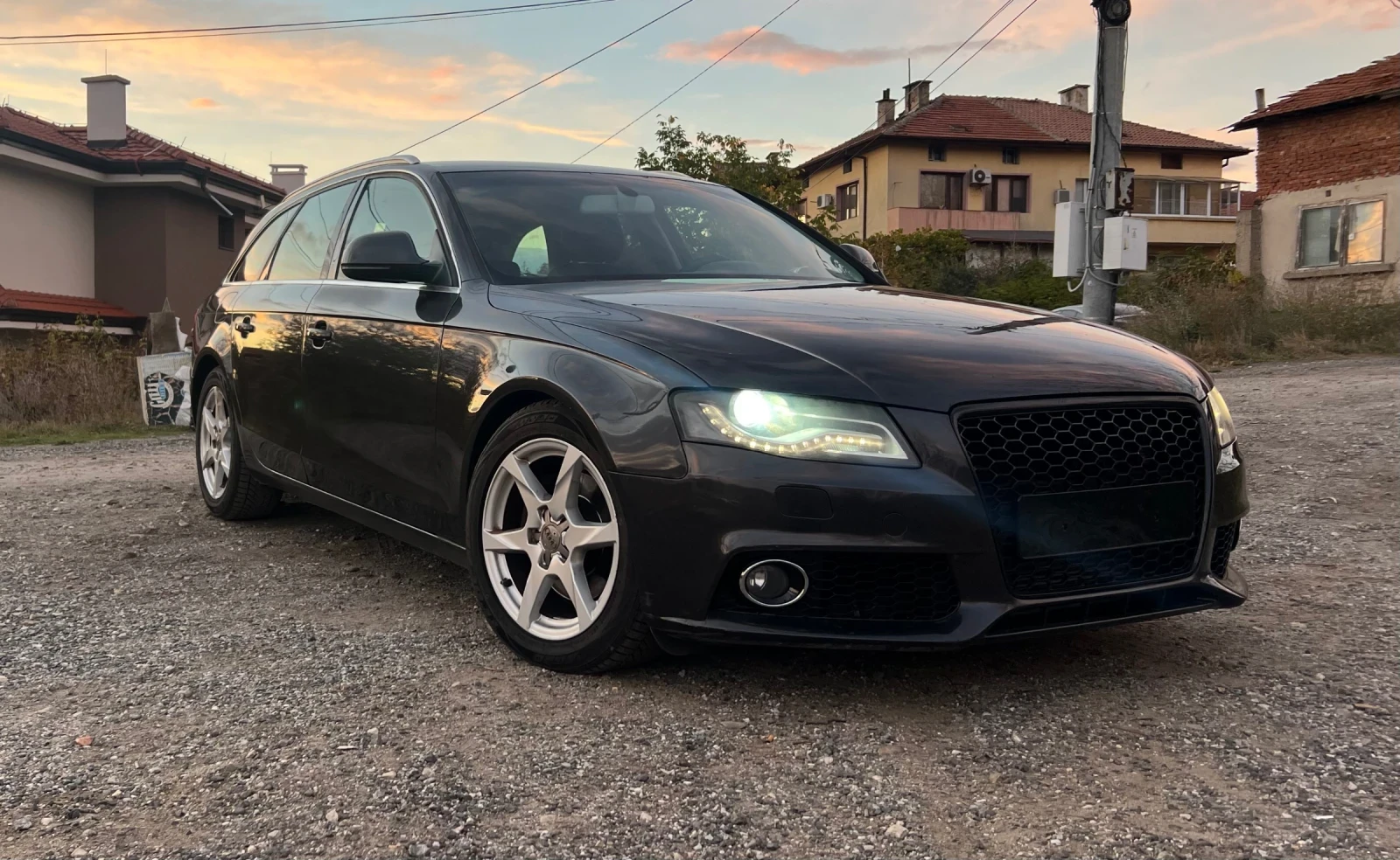 Audi A4 2.0TDI, снимка 2 - Автомобили и джипове - 56729176